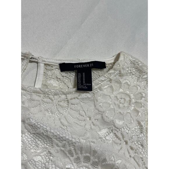 Forever 21 White Lace Semi Cropped Top Feminine Floral Long Sleeve M - Picture 2 of 7